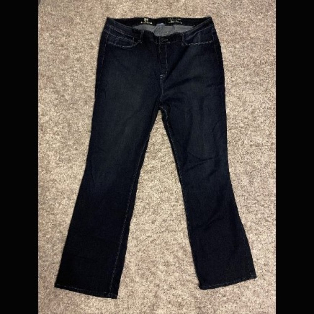 Silky Hot in Hollywood Bootcut Jeans - 2XT